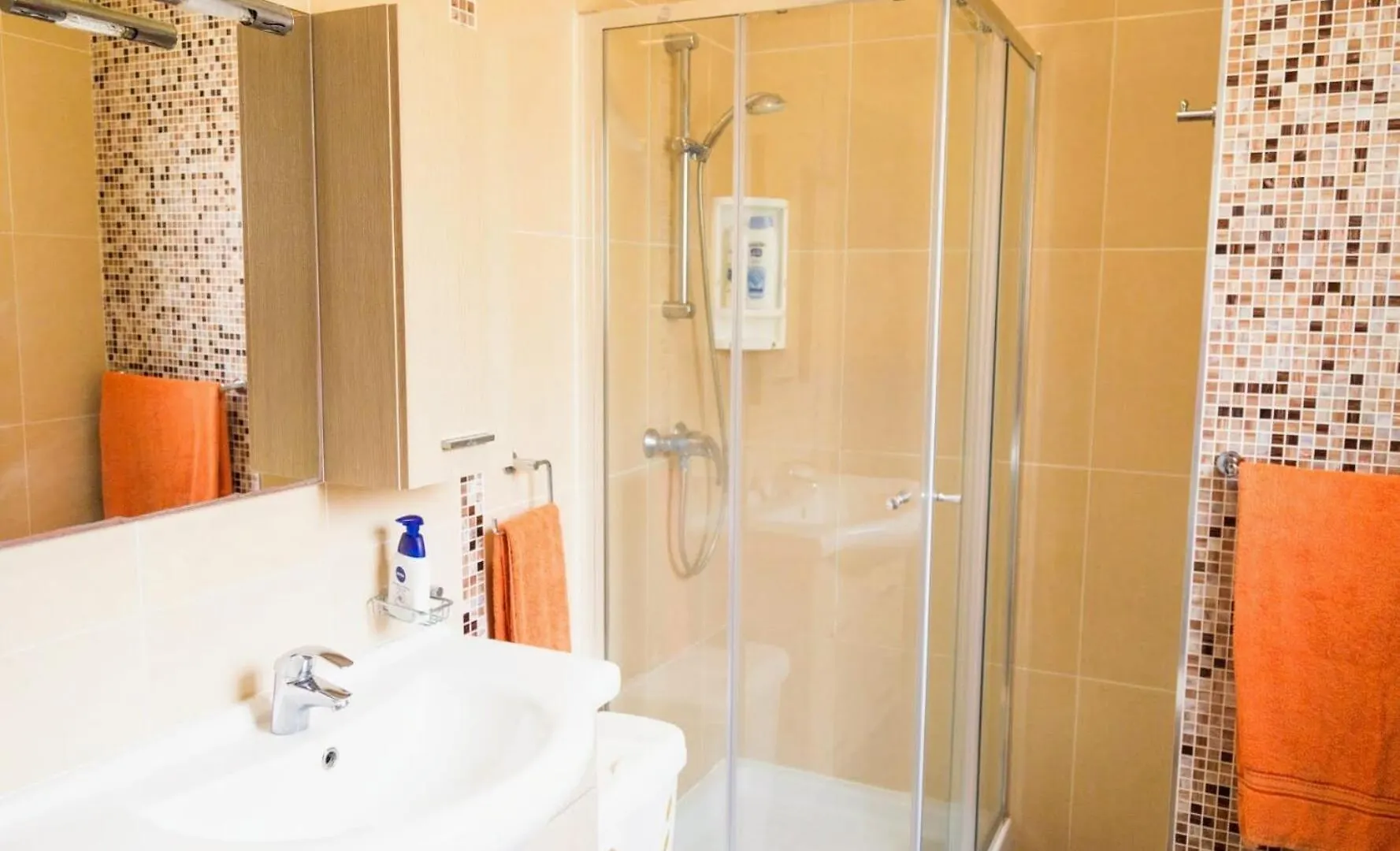 Riviera Holiday Apartments - Seafront - Wifi Marsaskala Malta
