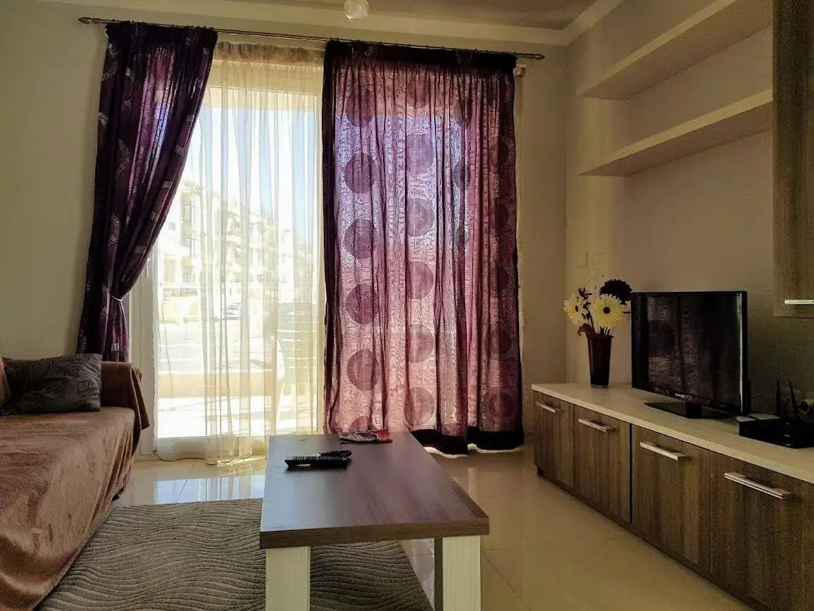 Riviera Holiday Apartments - Seafront - Wifi Marsaskala Malte